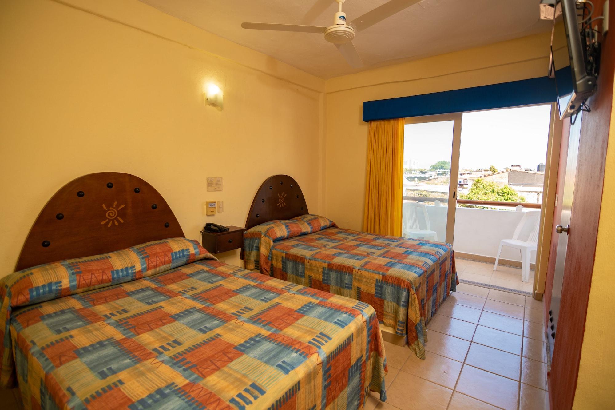 Hotel Mocali à Puerto Vallarta Extérieur photo