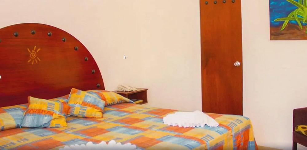 Hotel Mocali à Puerto Vallarta Extérieur photo