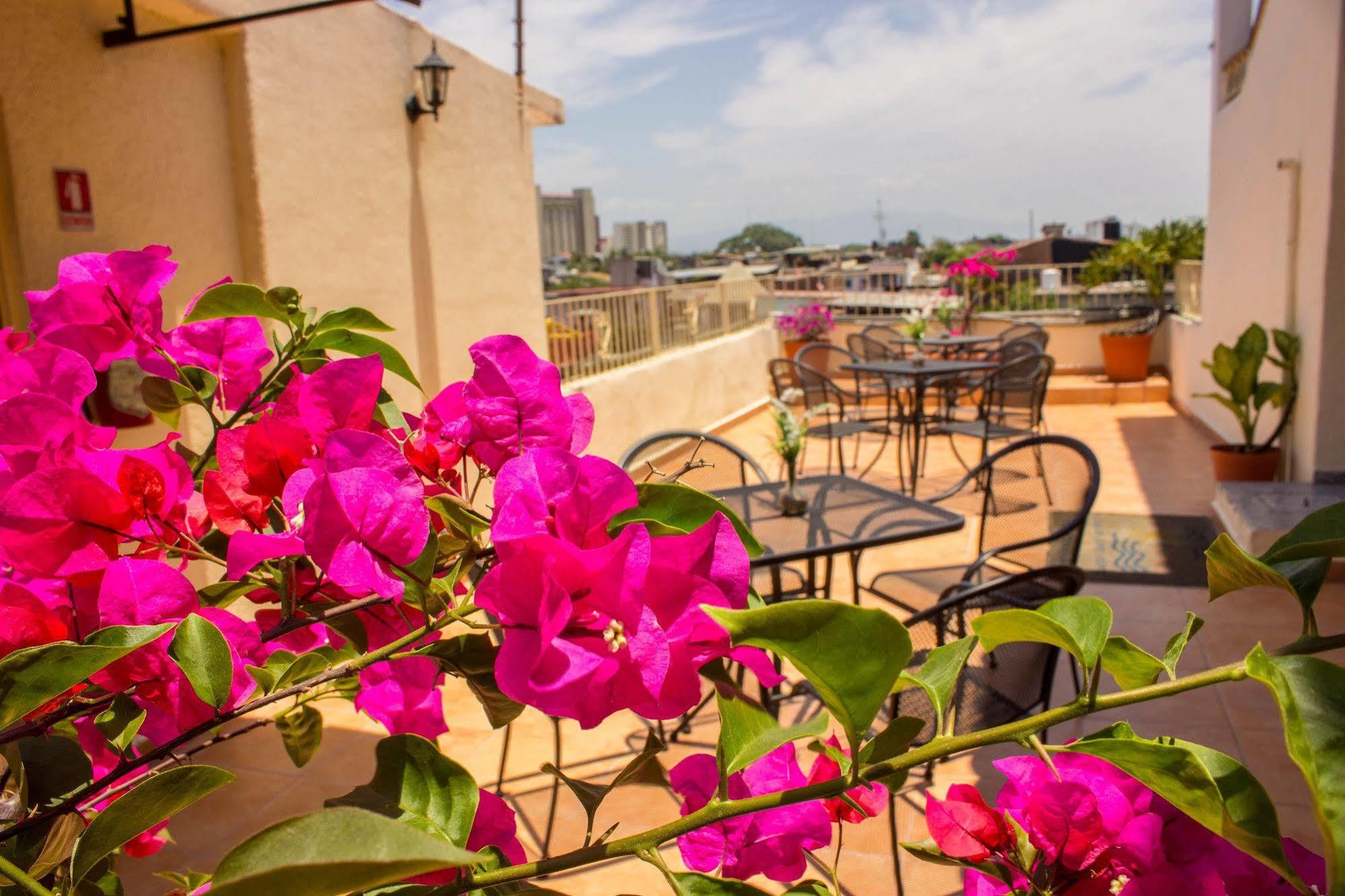 Hotel Mocali à Puerto Vallarta Extérieur photo